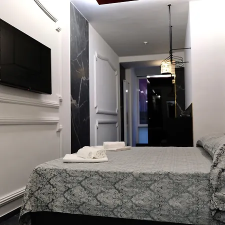 The Boutique 4* Napoli