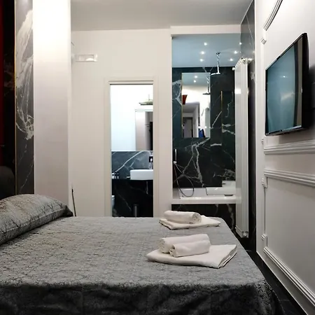 The Boutique 2* Naples